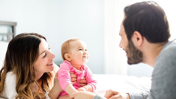 Parents avec un enfant – recevoir une allocation parentale Parents avec un enfant – recevoir une allocation parentale